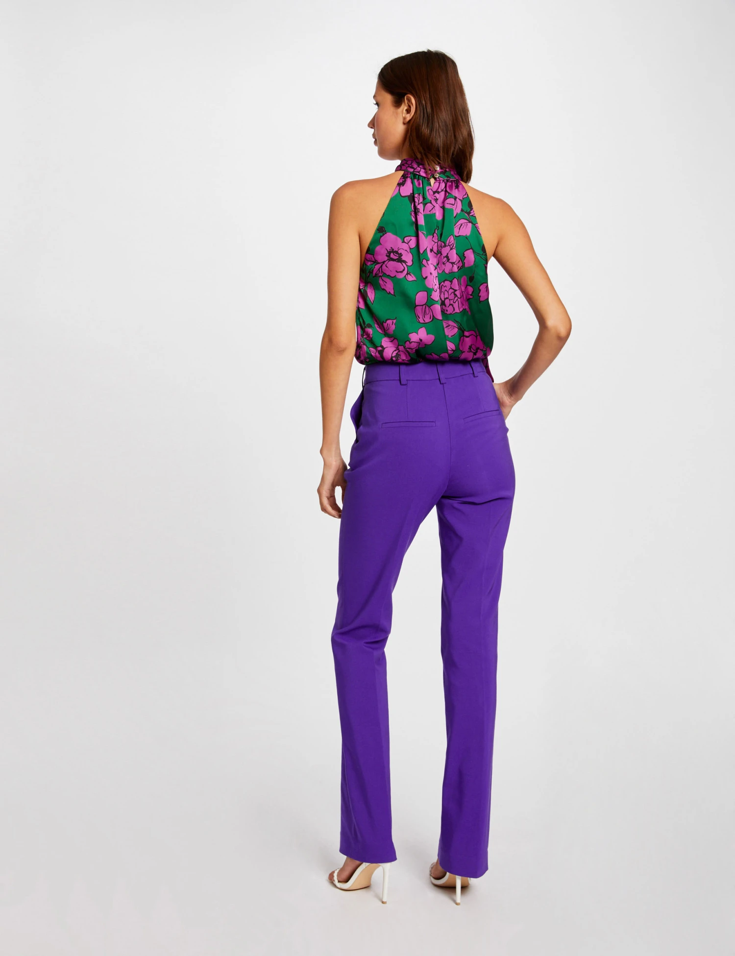 Blouse Sans Manches Imprimé Floral Violet Femme 4 Blouse Sans Manches Imprimé Floral Violet Femme – Image 2