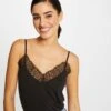 Débardeur Bretelles Fines Avec Dentelle Noir Femme 2 Débardeur Bretelles Fines Avec Dentelle Noir Femme -Tenue Legere Boutique debardeur bretelles fines avec dentelle noir femme vue1 32536300885780100