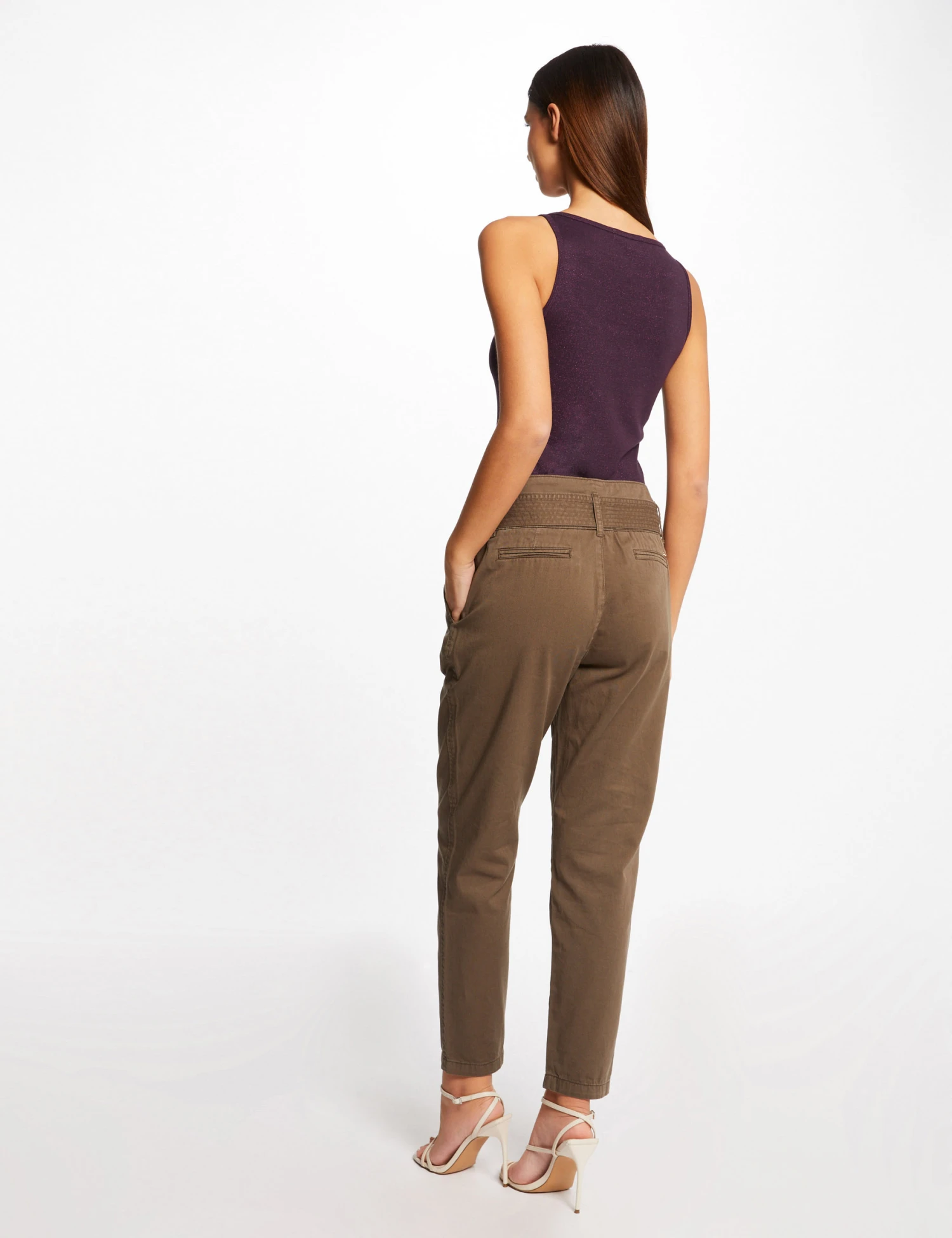 Débardeur Bretelles Larges Avec Chaînes Prune Femme 4 Débardeur Bretelles Larges Avec Chaînes Prune Femme – Image 2