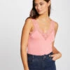 Débardeur Bretelles Larges Avec Dentelle Corail Femme 2 Débardeur Bretelles Larges Avec Dentelle Corail Femme -Tenue Legere Boutique debardeur bretelles larges avec dentelle corail femme vue1 32536300883940706