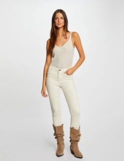 Débardeur Col En V Fils Métallisés Ivoire Femme -Tenue Legere Boutique debardeur col en v fils metallises ivoire femme vue5 32536300950640203