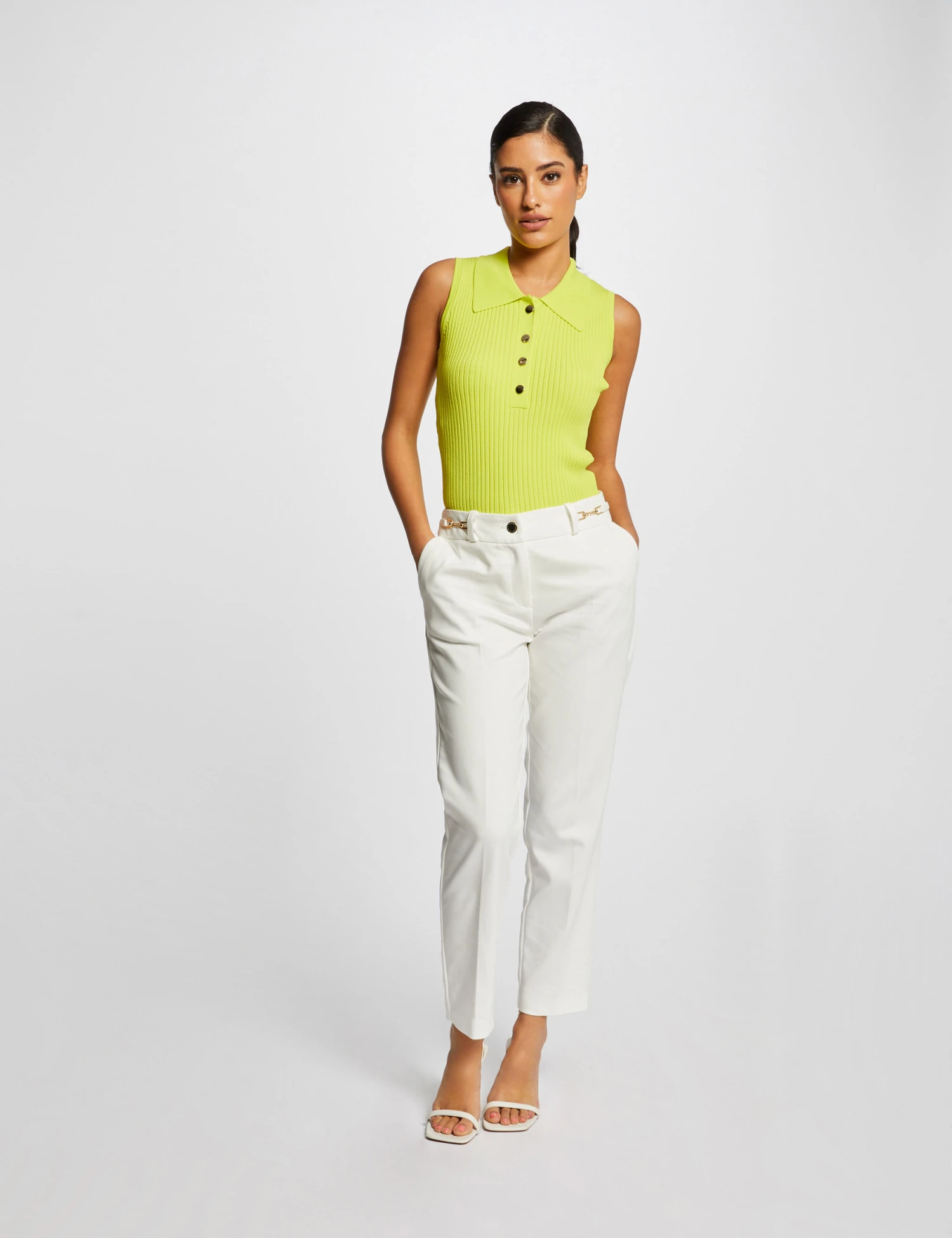 Pull Débardeur Sans Manches Col Polo Anis Femme 5 Pull Débardeur Sans Manches Col Polo Anis Femme – Image 3