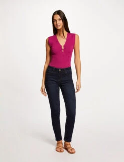 Pull Manches Courtes Col Détail Bijou Framboise Femme -Tenue Legere Boutique pull manches courtes col detail bijou framboise femme vue5 32536300942750502