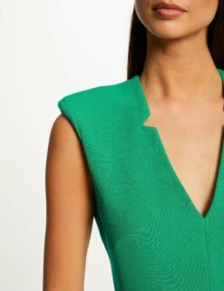 Robe Ajustée Sans Manches Col En V Vert Moyen Femme 10 Robe Ajustée Sans Manches Col En V Vert Moyen Femme -Tenue Legere Boutique robe ajustee sans manches col en v vert moyen femme vue6 32536300931790608