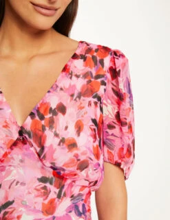 Robe Cintrée Col En V Imprimé Floral Multico Femme 13 Robe Cintrée Col En V Imprimé Floral Multico Femme -Tenue Legere Boutique robe cintree col en v imprime floral multico femme vue4 32536300951350900