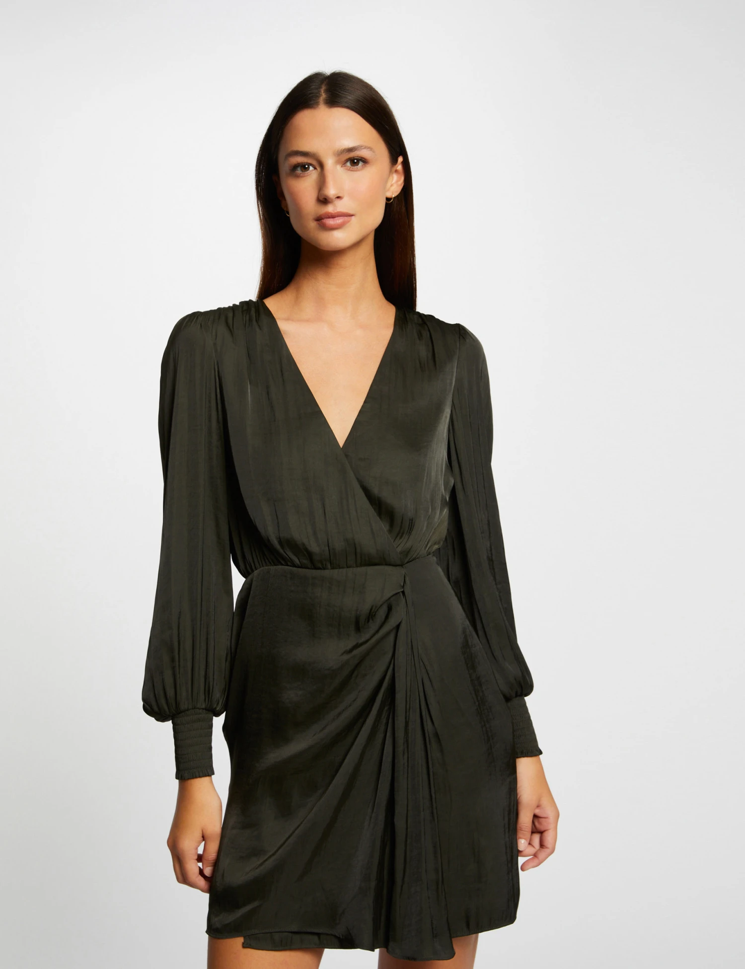 Robe Cintrée Drapée Satin Vert Fonce Femme 5 Robe Cintrée Drapée Satin Vert Fonce Femme – Image 3