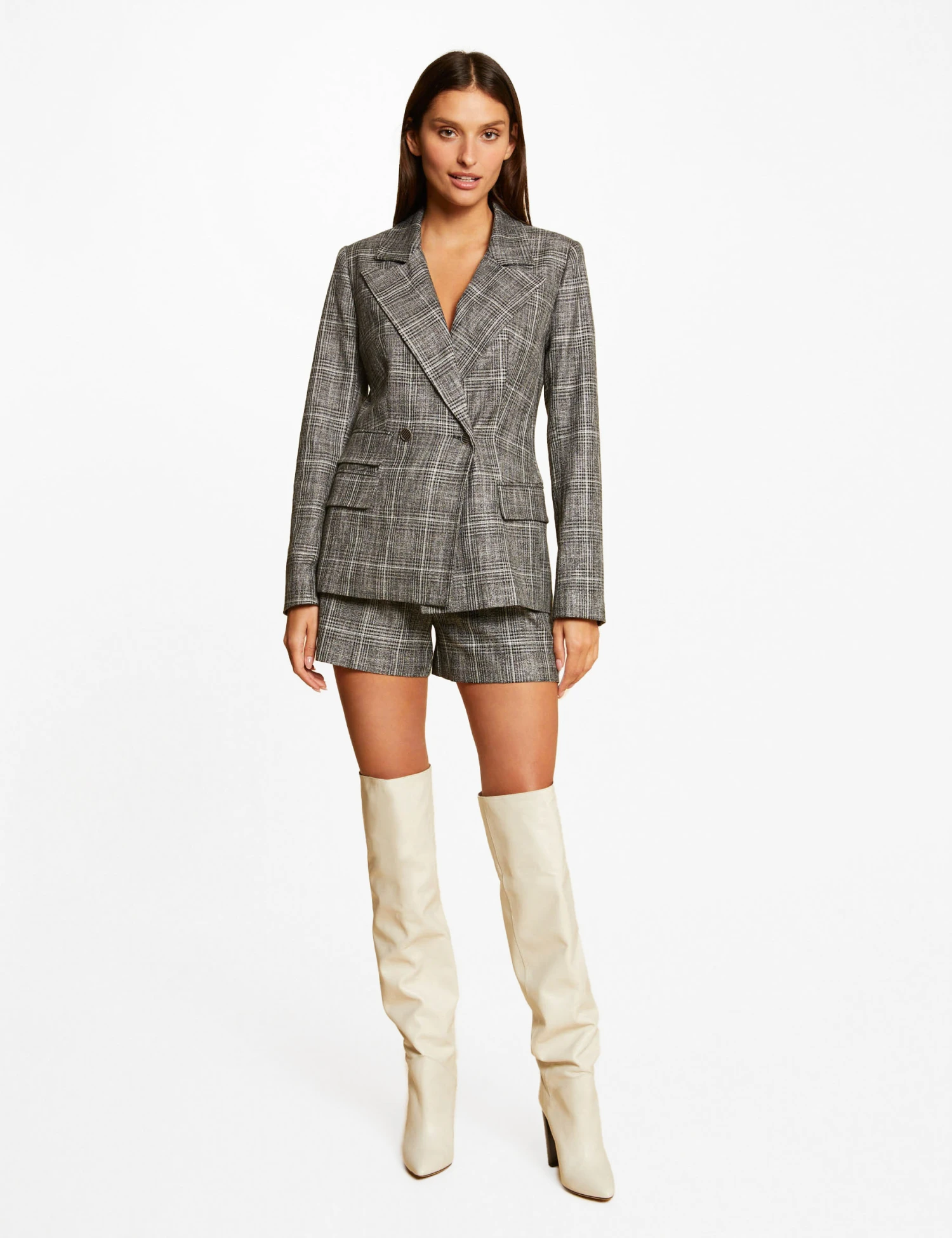 Short City Ajusté à Carreaux Gris Moyen Femme 3 Short City Ajusté à Carreaux Gris Moyen Femme