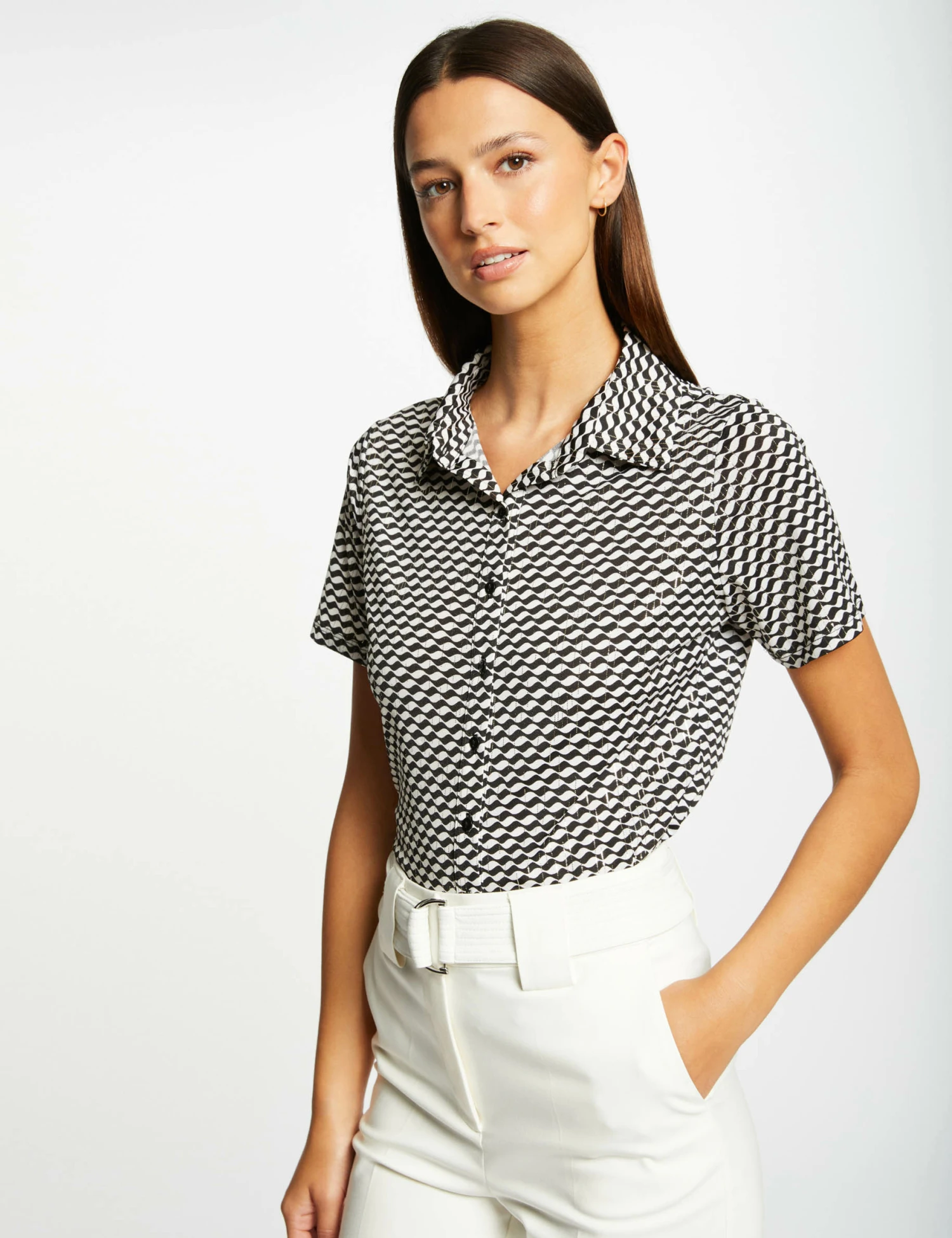 T-shirt Boutonné Imprimé Géométrique Multico Femme 3 T-shirt Boutonné Imprimé Géométrique Multico Femme