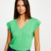 T-shirt Manches Courtes à Col En V Vert Femme 2 T-shirt Manches Courtes à Col En V Vert Femme -Tenue Legere Boutique t shirt manches courtes a col en v vert femme vue1 32536300896410600