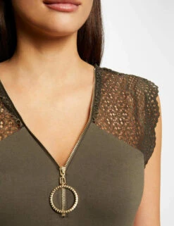 T-shirt Manches Courtes à Dentelle Vert Kaki Femme -Tenue Legere Boutique t shirt manches courtes a dentelle vert kaki femme vue4 32536300901300715