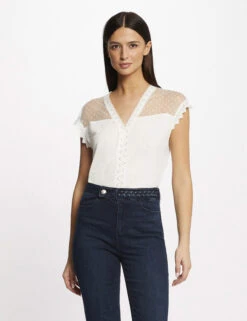 T-shirt Manches Courtes à Plumetis Ecru Femme